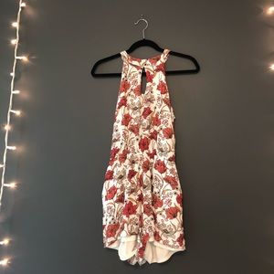 Floral romper WITH POCKETS